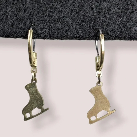 (2/$20) Vintage K&L Dangling Figure Skate Earrings - Picture 4 of 6